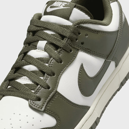 Nike Dunk Low Retro