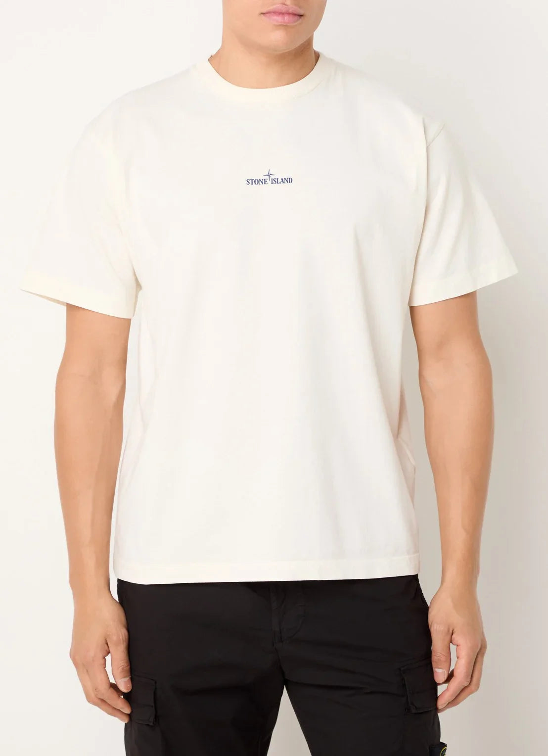 Stone Island S0153 T-shirt met logo- en backprint