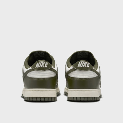 Nike Dunk Low Retro